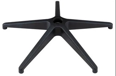 Otočná základňa stoličky